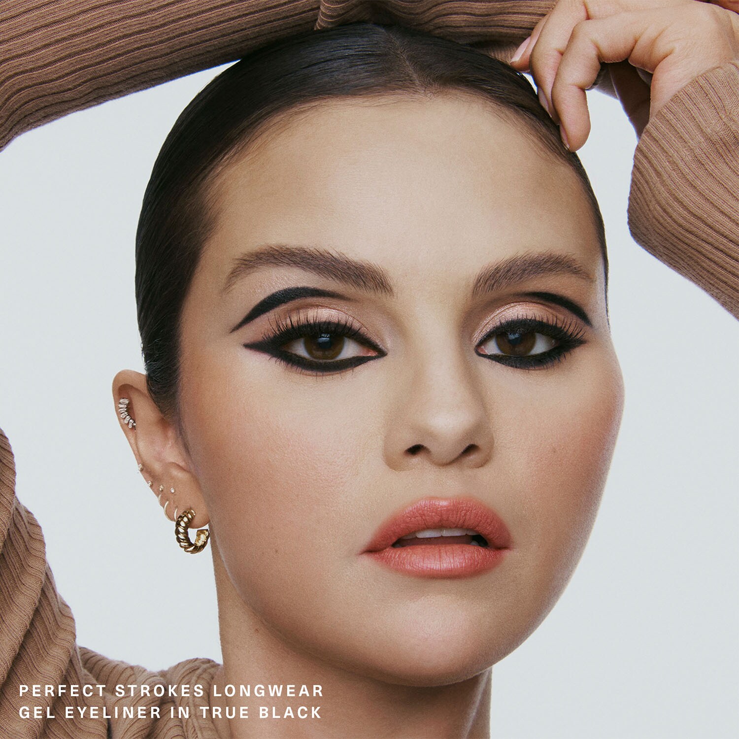 Gold gel eyeliner store