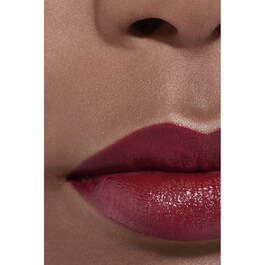 ROUGE ALLURE L'EXTRAIT -  Yüksek Yoğunluklu Ruj