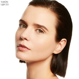 Soft Matte Complete  - Mat Bitişli Fondöten