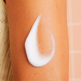 Glow Clear - Bronzlaştırıcı Vücut Köpüğü