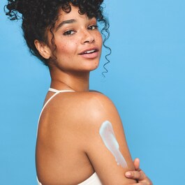 Aqua Bomb Hydrating Body Moisturizer - Nemlendirici Vücut Losyonu