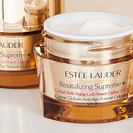 Revitalizing Supreme+ Global Anti-Aging Cell Power Creme SPF 15