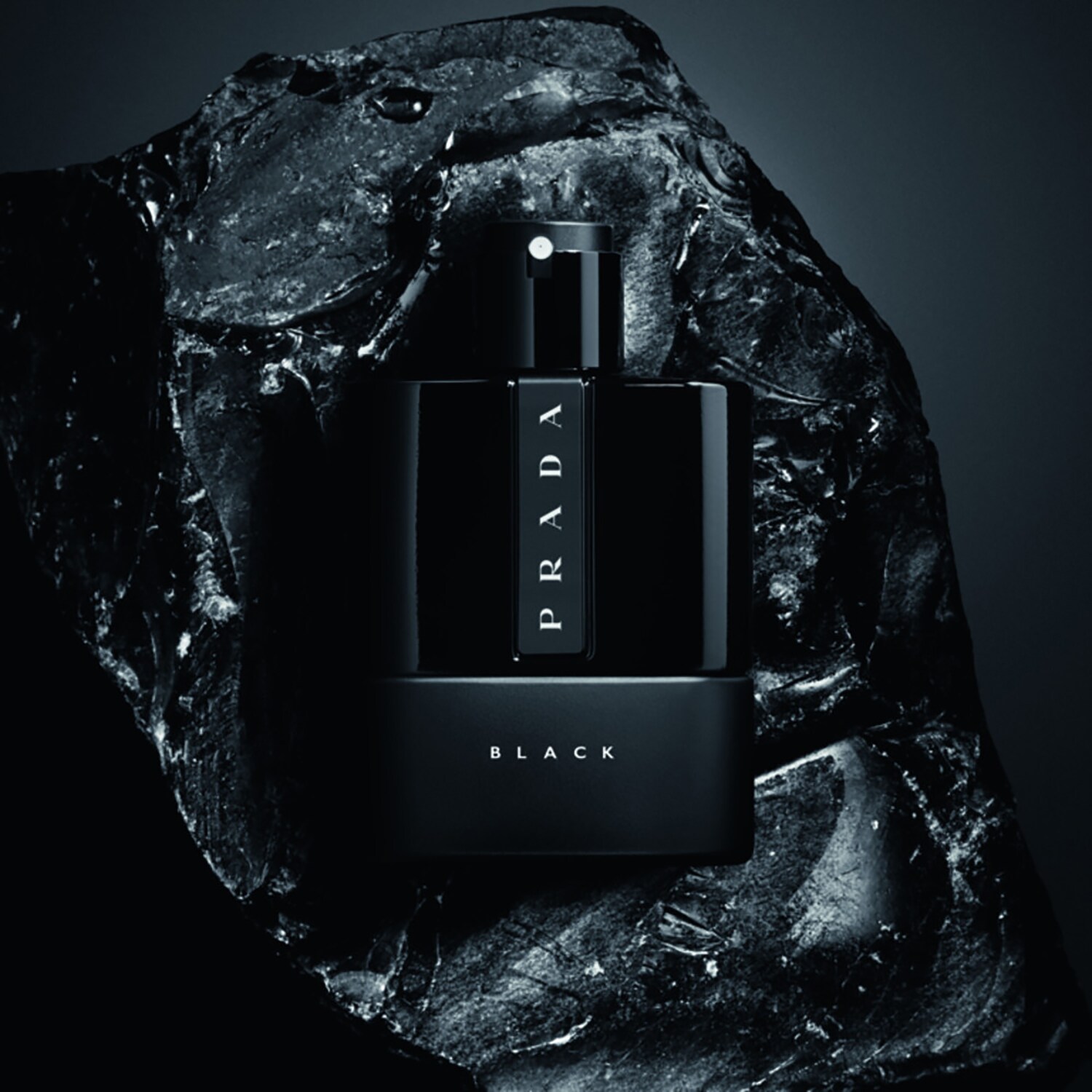Perfume prada sales luna rossa black