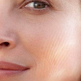 Blue Therapy Revitalize Day - Yaşlanma Karşıtı ve Işıltı Veren Gündüz Kremi