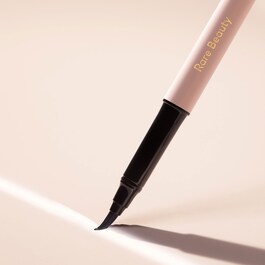Perfect Strokes - Mat Likit Eyeliner