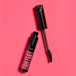 Fan Fest Mascara - Hacim, Lifting ve Volume Etkili Maskara