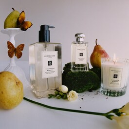 English Pear & Freesia - El Vücut Losyonu