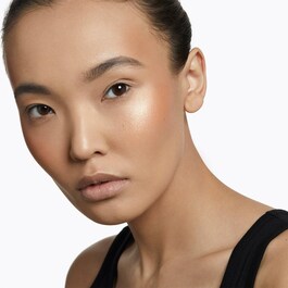 COUTURE HIGHLIGHTER