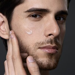 Shiseido Men - Yüksek performanslı yaşlanma karşıtı krem