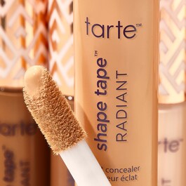 Shape Tape™ Radiant Concealer - Kapatıcı