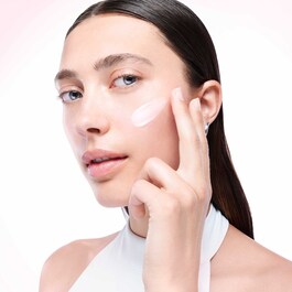 HYDRA ZEN ANTI-STRESS CREAM SPF 15 GÜNDÜZ KREMİ