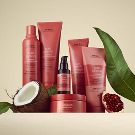 Nutriplenish™ - Kuru Saçlar İçin Yoğun Nemlendirici Maske