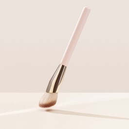 Soft Pinch Liquid Blush Brush - Allık Fırçası