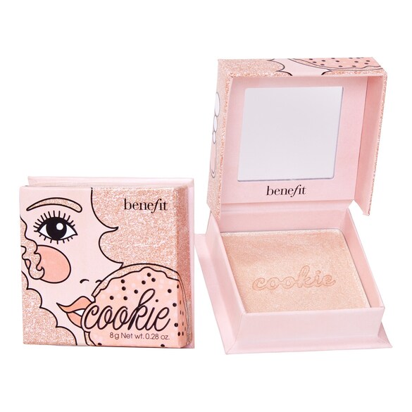 Cookie - altın ince tonlarda aydınlatıcı pudra, BENEFIT COSMETICS