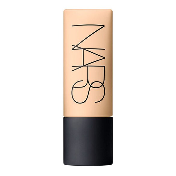 Soft Matte Complete  - Mat Bitişli Fondöten, NARS