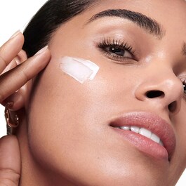 Essential Energy - Nemlendirici Gündüz Kremi SPF20