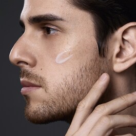 Shiseido Men - Hafif, yüksek performanslı yaşlanma karşıtı nemlendirici