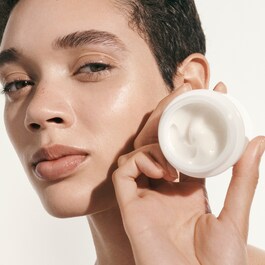 The Moisturizing Cool Gel Cream - Nemlendirici Jel Krem