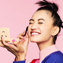 Hello Happy Velvet Powder Foundation - Pudra Fondöten