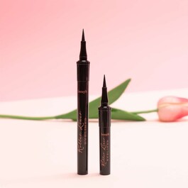 Mat Siyah Likit Eyeliner