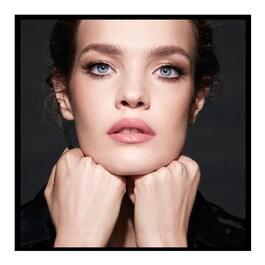 GRL Mad Eyes 20 Felt Eyeliner 01 Noir
