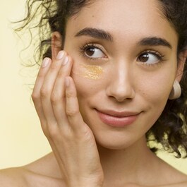YUZU-C Eye Awakening Essence - Göz Çevresi Bakımı