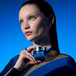 Blue Pro-retinol Multi-correct Cream - Yaşlanma Karşıtı Gündüz Kremi