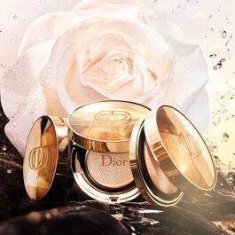 Dior Prestige Cushion - Pudra Fondöten