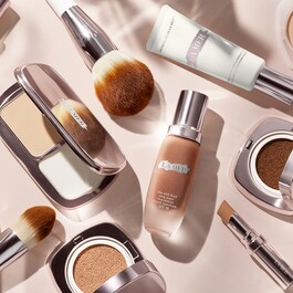 The Soft Fluid Long Wear SPF 20 - Fondöten