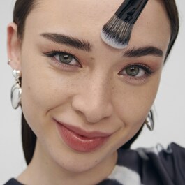 Pro Brush - Fondöten Fırçası #56